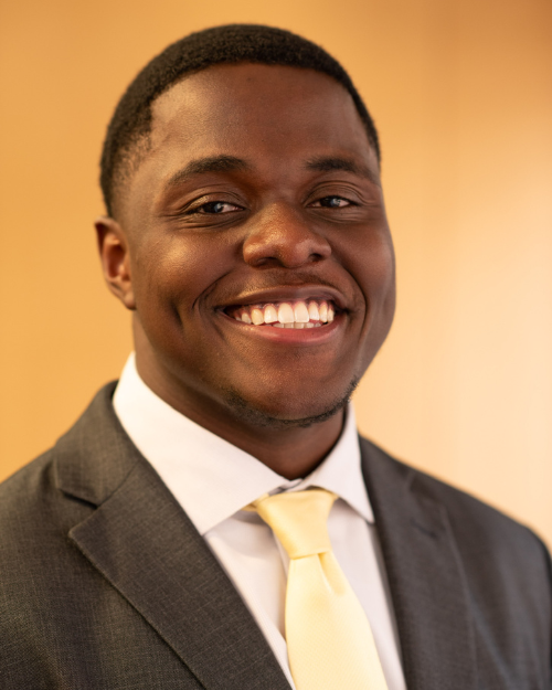 Ayomide Oloyede Headshot